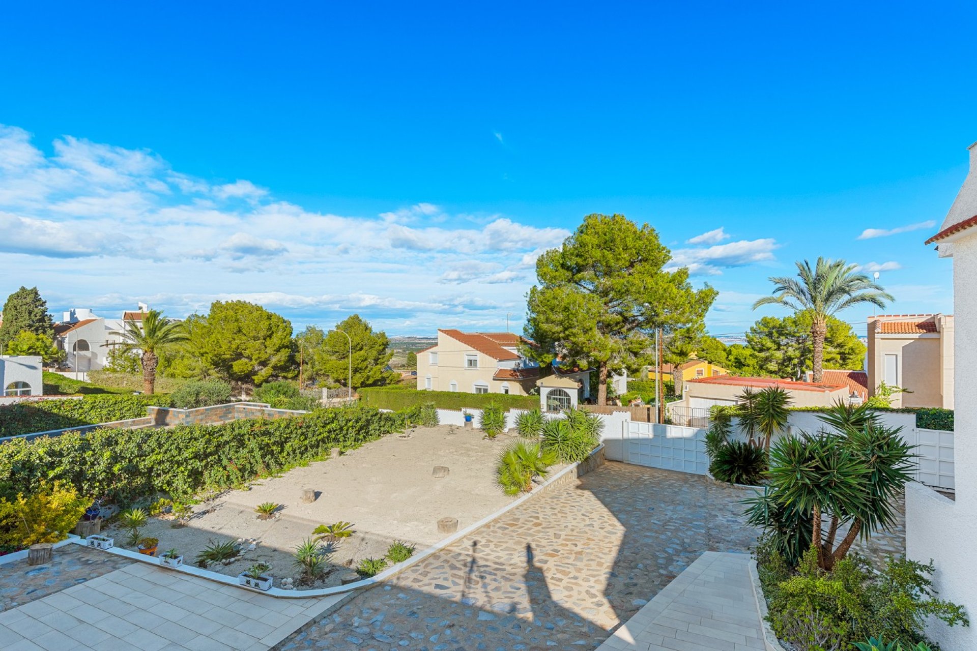 Resale - Villa -
San Miguel de Salinas