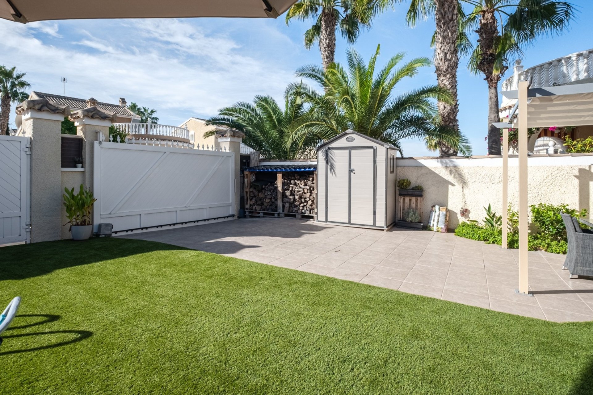 Resale - Villa -
Santa Pola - Gran Alacant