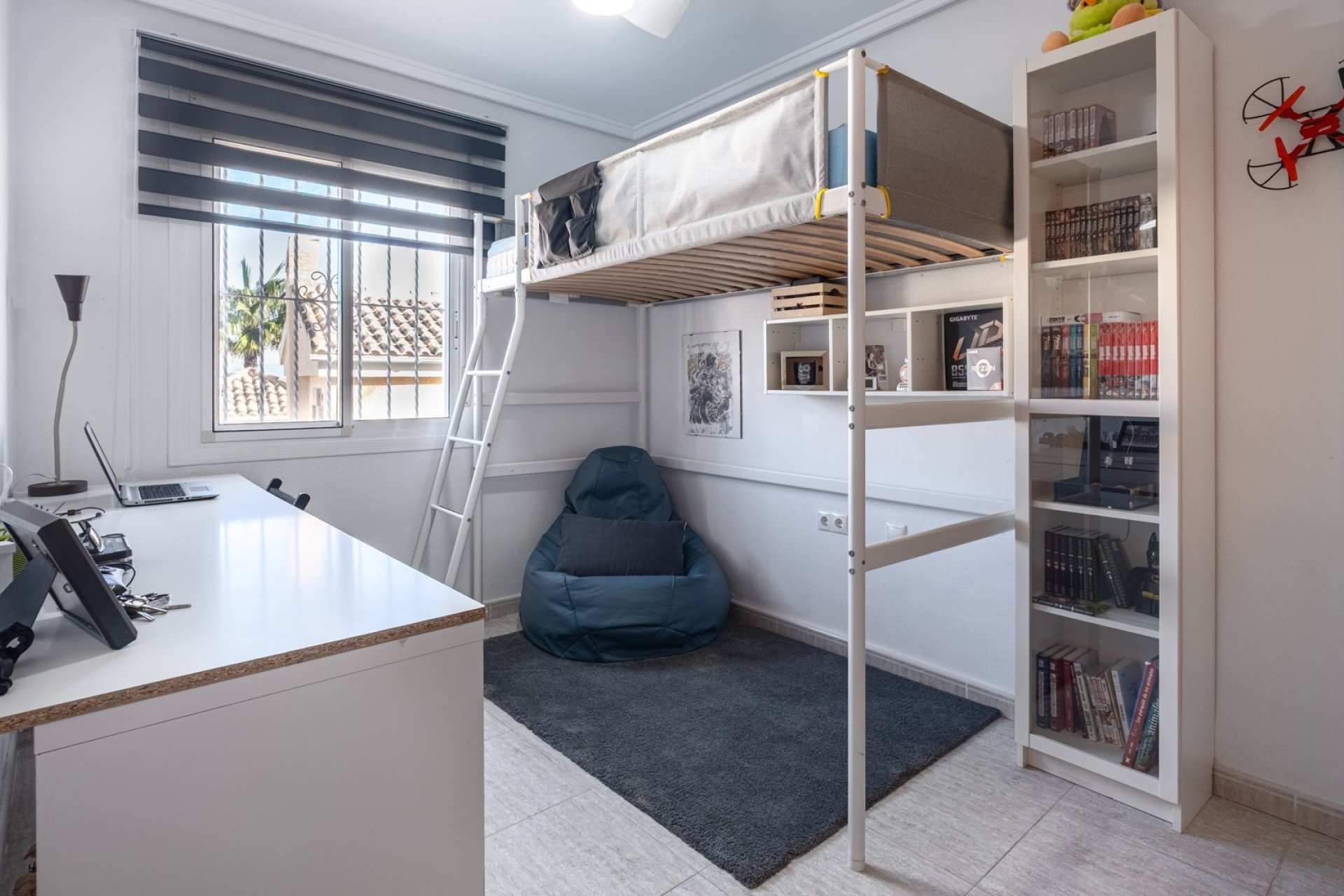 Resale - Villa -
Santa Pola - Gran Alacant