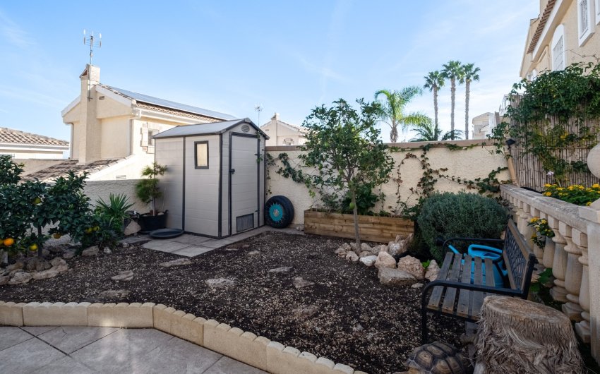 Resale - Villa -
Santa Pola - Gran Alacant