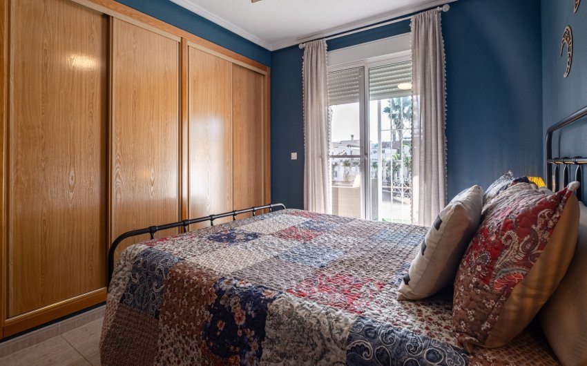 Resale - Villa -
Santa Pola - Gran Alacant