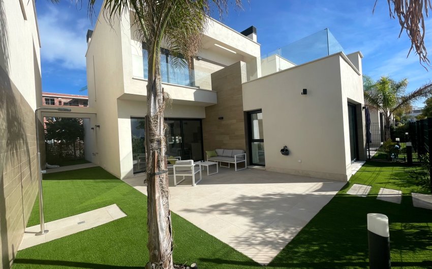 Resale - Villa -
Santa Rosalia Resort - Inland