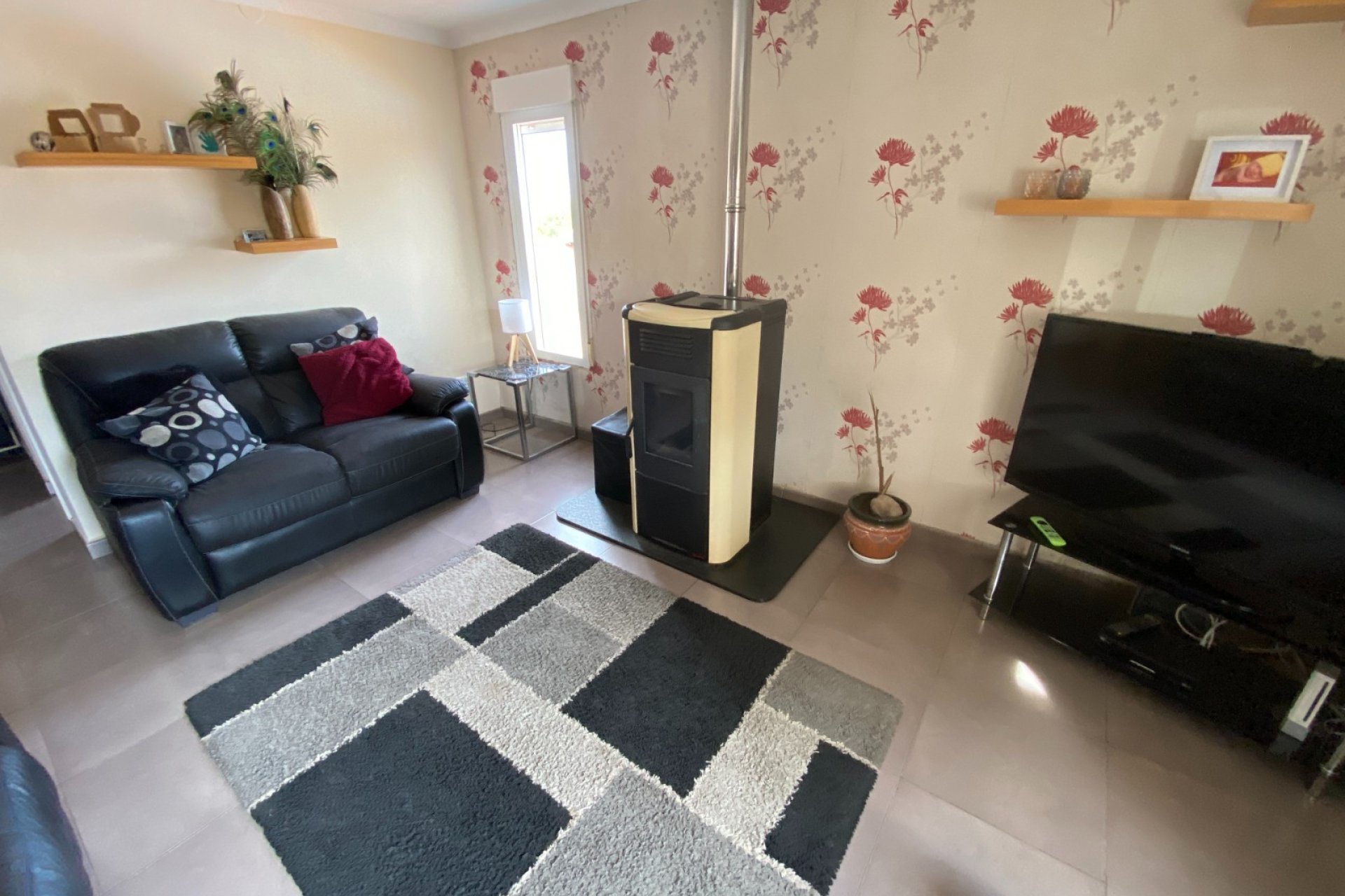 Resale - Villa -
Sax