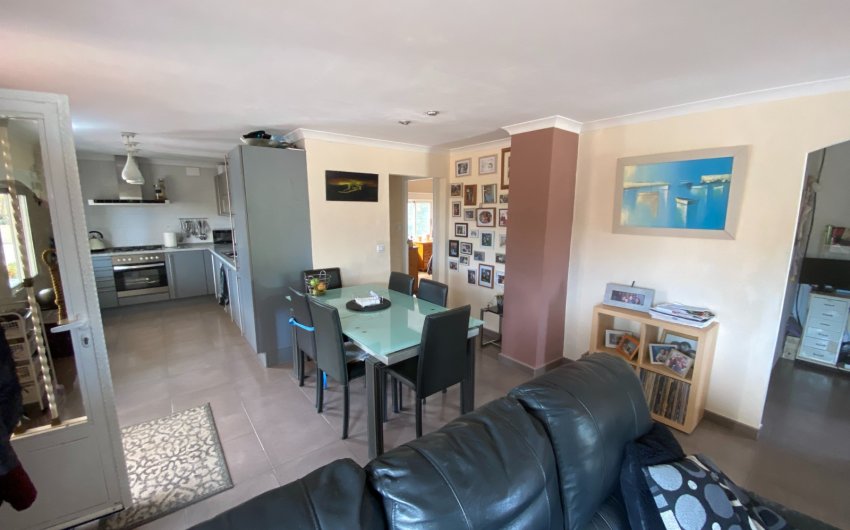 Resale - Villa -
Sax