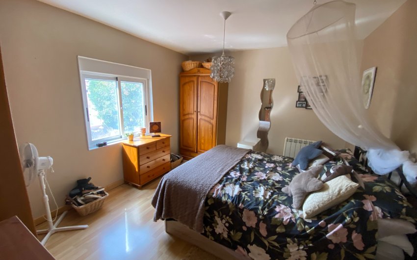 Resale - Villa -
Sax