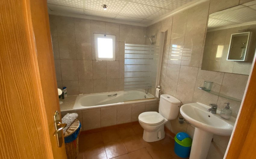 Resale - Villa -
Sax