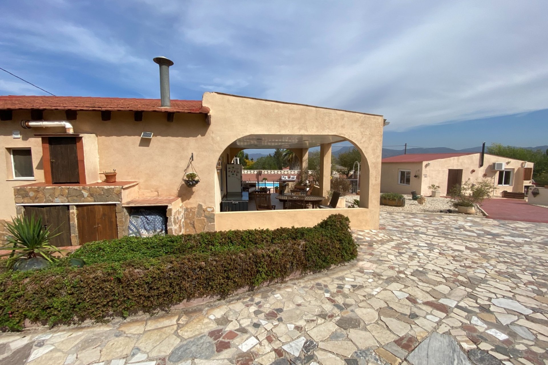 Resale - Villa -
Sax