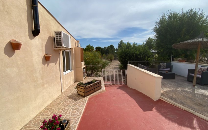 Resale - Villa -
Sax