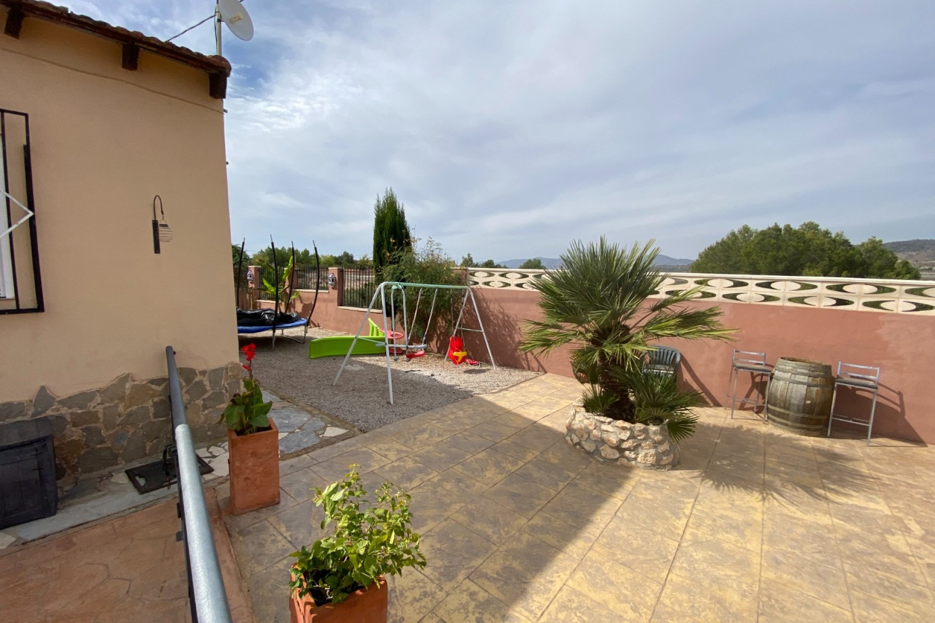 Resale - Villa -
Sax