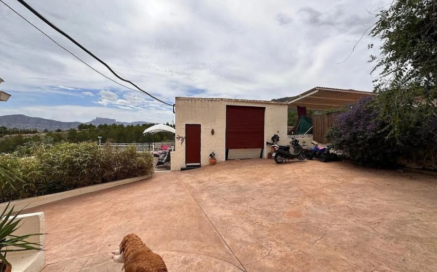 Resale - Villa -
Sax