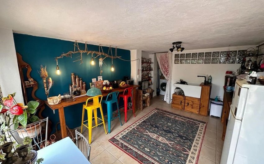 Resale - Villa -
Sax