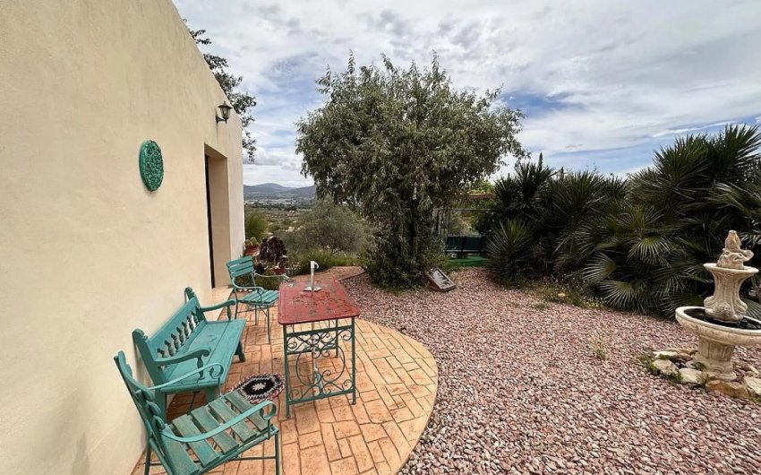 Resale - Villa -
Sax