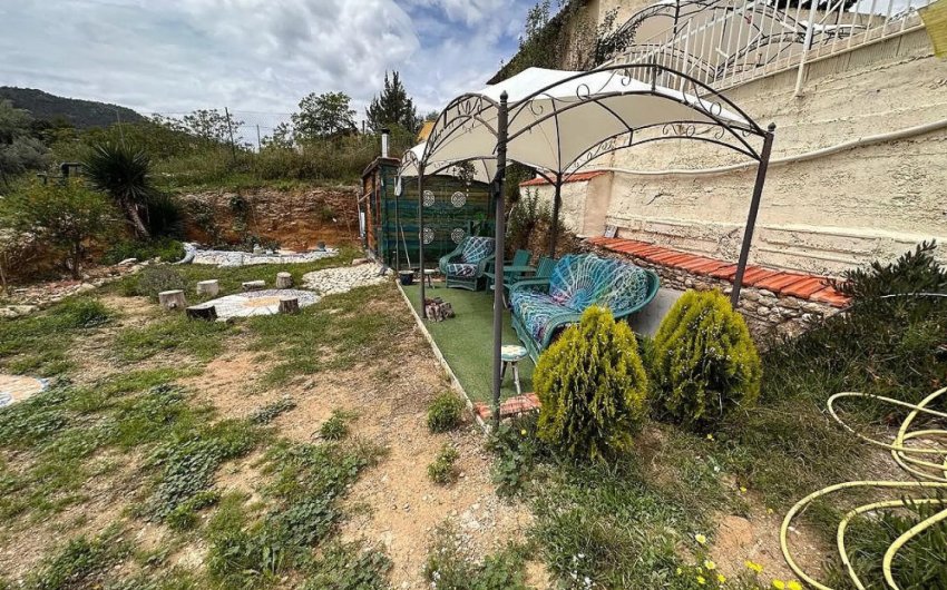 Resale - Villa -
Sax