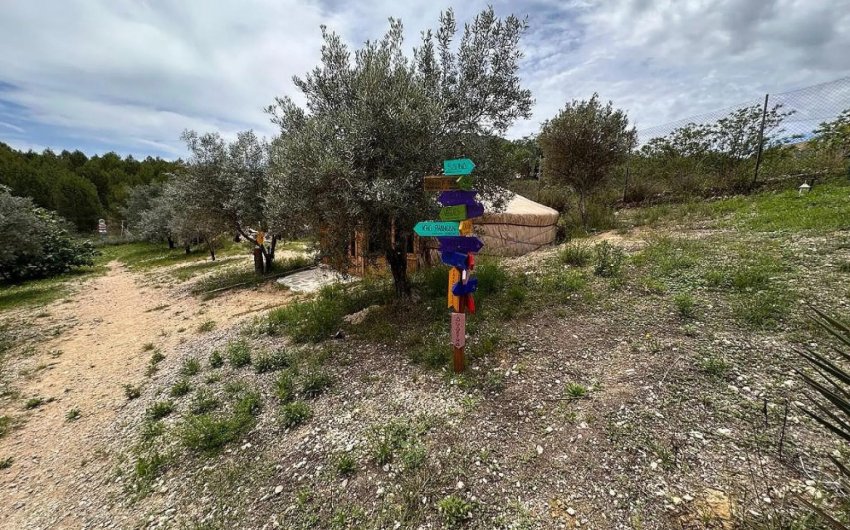 Resale - Villa -
Sax