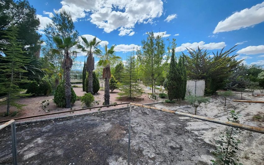 Resale - Villa -
Sax