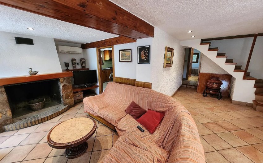 Resale - Villa -
Sax