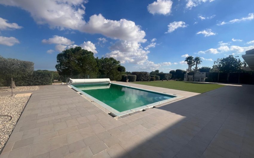 Resale - Villa -
Sucina - Inland