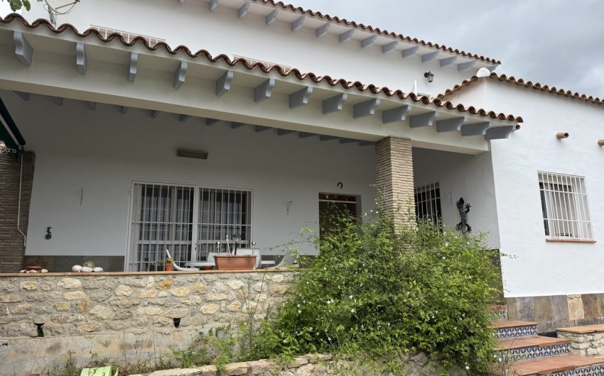Resale - Villa -
Tárbena - Costa Blanca