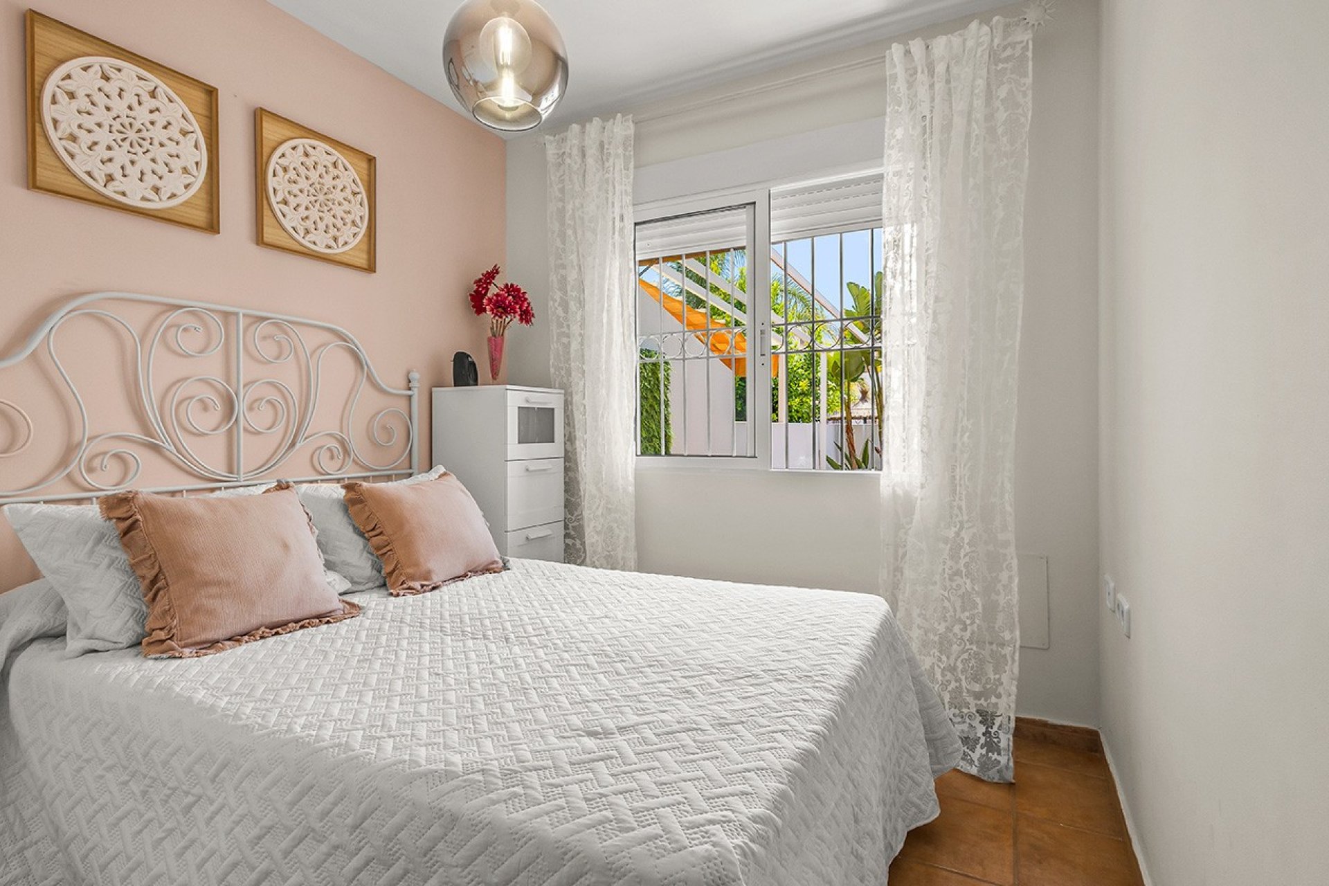 Resale - Villa -
Torre de la Horadada - Pueblo Latino