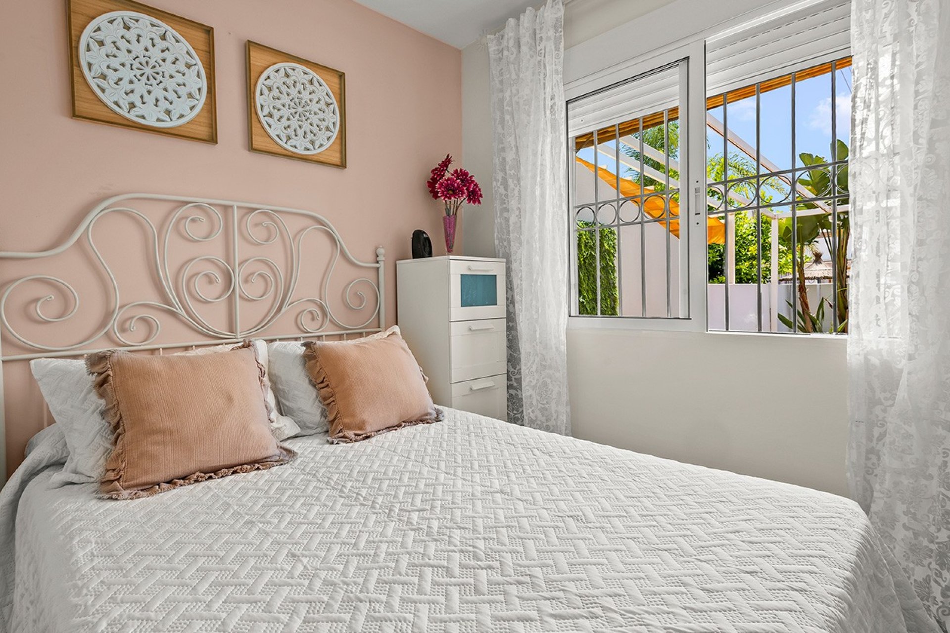 Resale - Villa -
Torre de la Horadada - Pueblo Latino