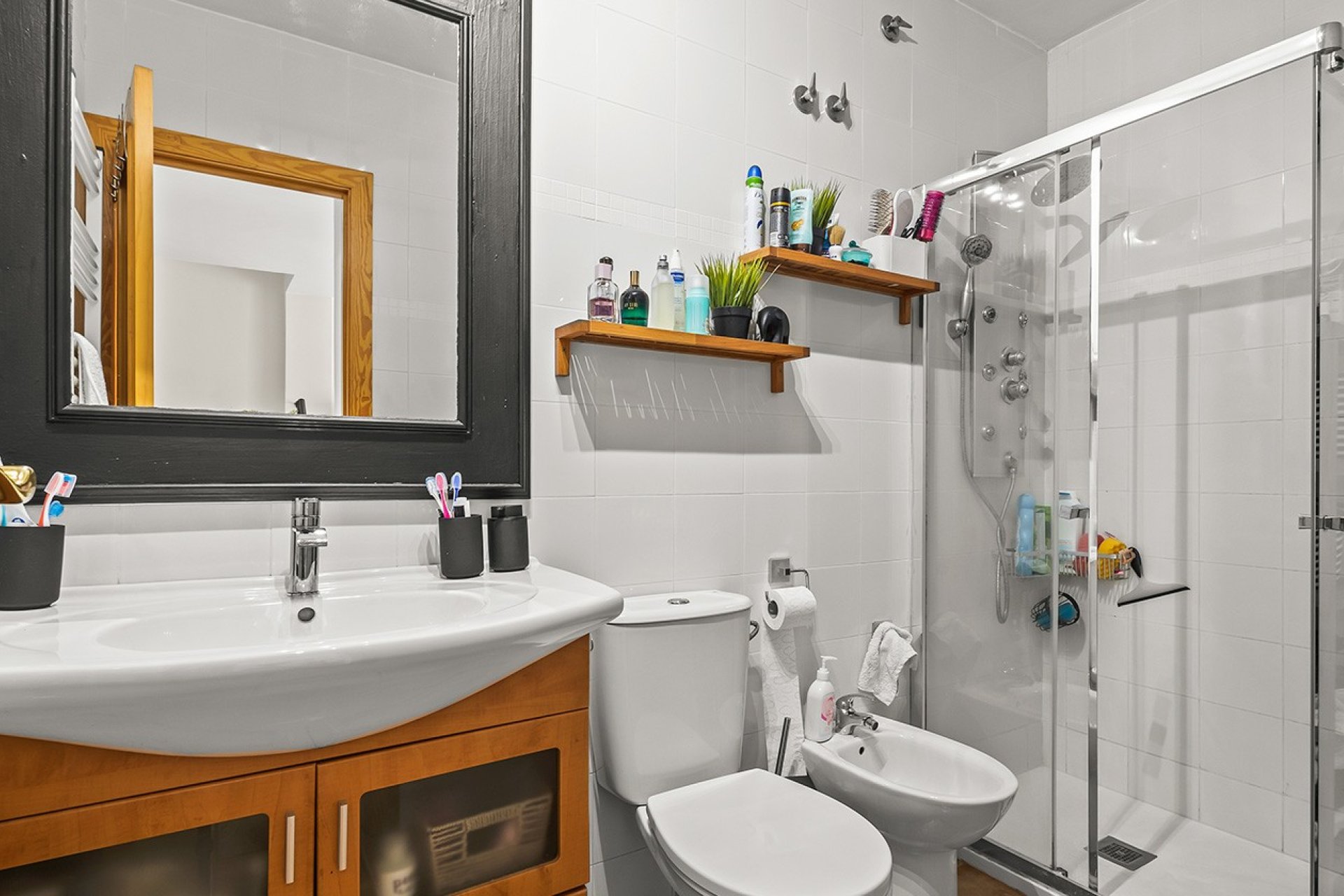 Resale - Villa -
Torre de la Horadada - Pueblo Latino