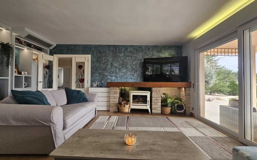 Resale - Villa -
Torremendo - Costa Blanca