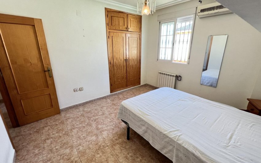 Resale - Villa -
Torrevieja - Aguas Nuevas