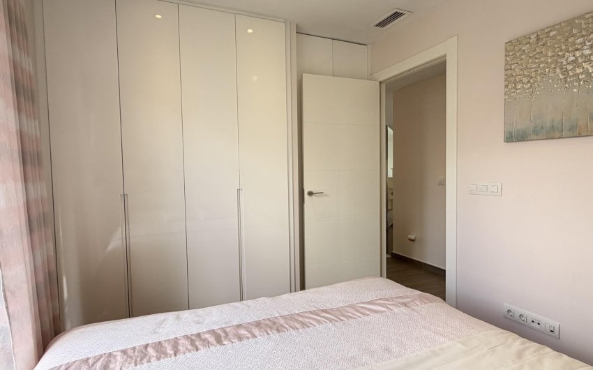 Resale - Villa -
Torrevieja - Aguas Nuevas