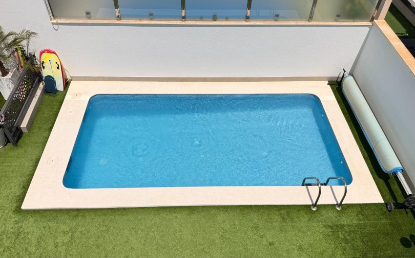 Resale - Villa -
Torrevieja - Aguas Nuevas