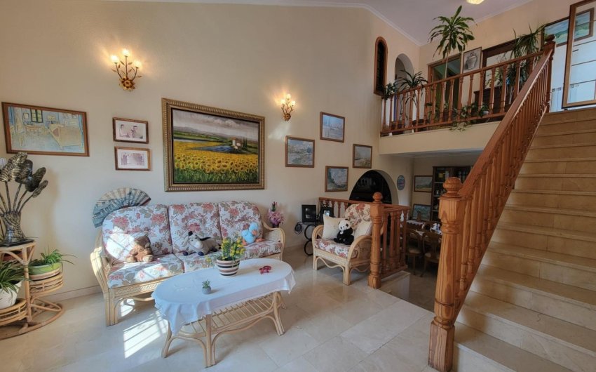 Resale - Villa -
Torrevieja - Aguas Nuevas