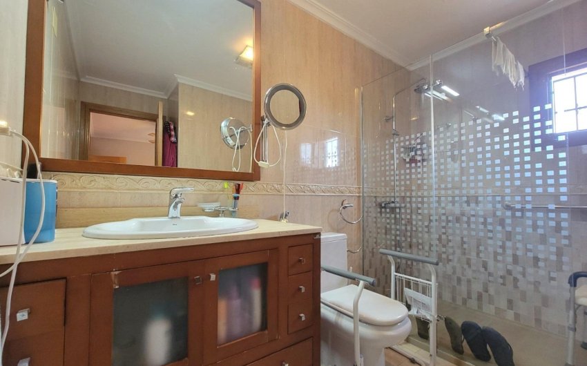 Resale - Villa -
Torrevieja - Aguas Nuevas