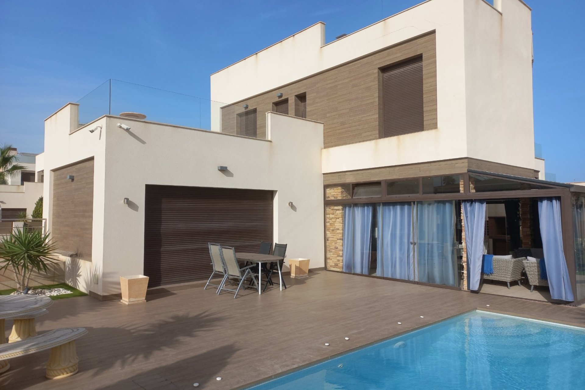 Resale - Villa -
Torrevieja - Aguas Nuevas