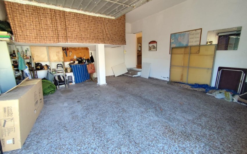 Resale - Villa -
Torrevieja - Center