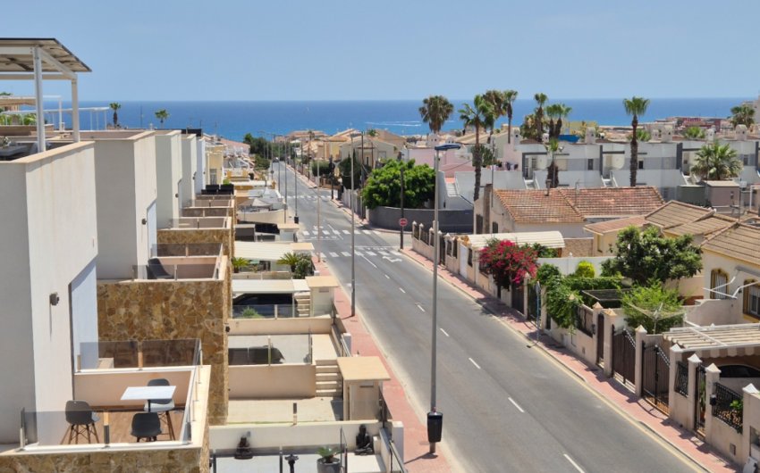 Resale - Villa -
Torrevieja - Costa Blanca Sur