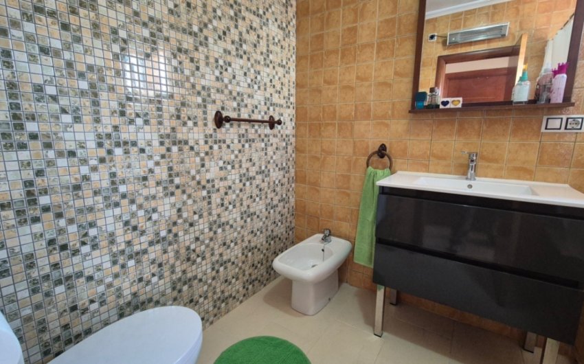 Resale - Villa -
Torrevieja - Costa Blanca