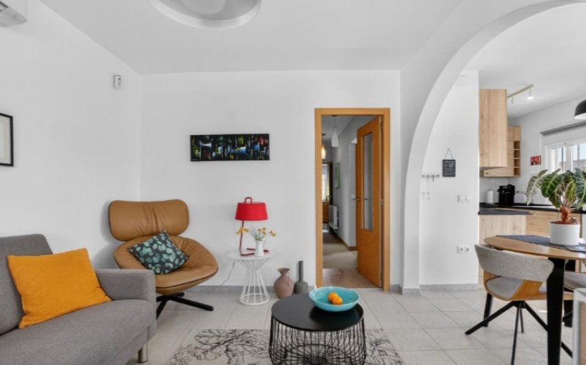 Resale - Villa -
Torrevieja - Costa Blanca