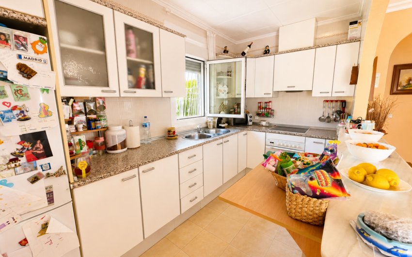 Resale - Villa -
Torrevieja - Costa Blanca