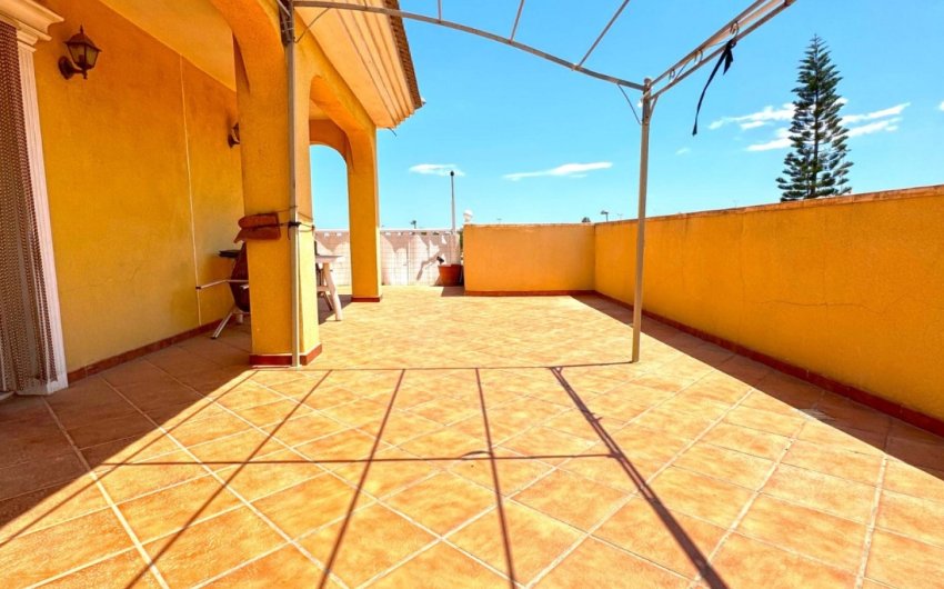 Resale - Villa -
Torrevieja - Costa Blanca