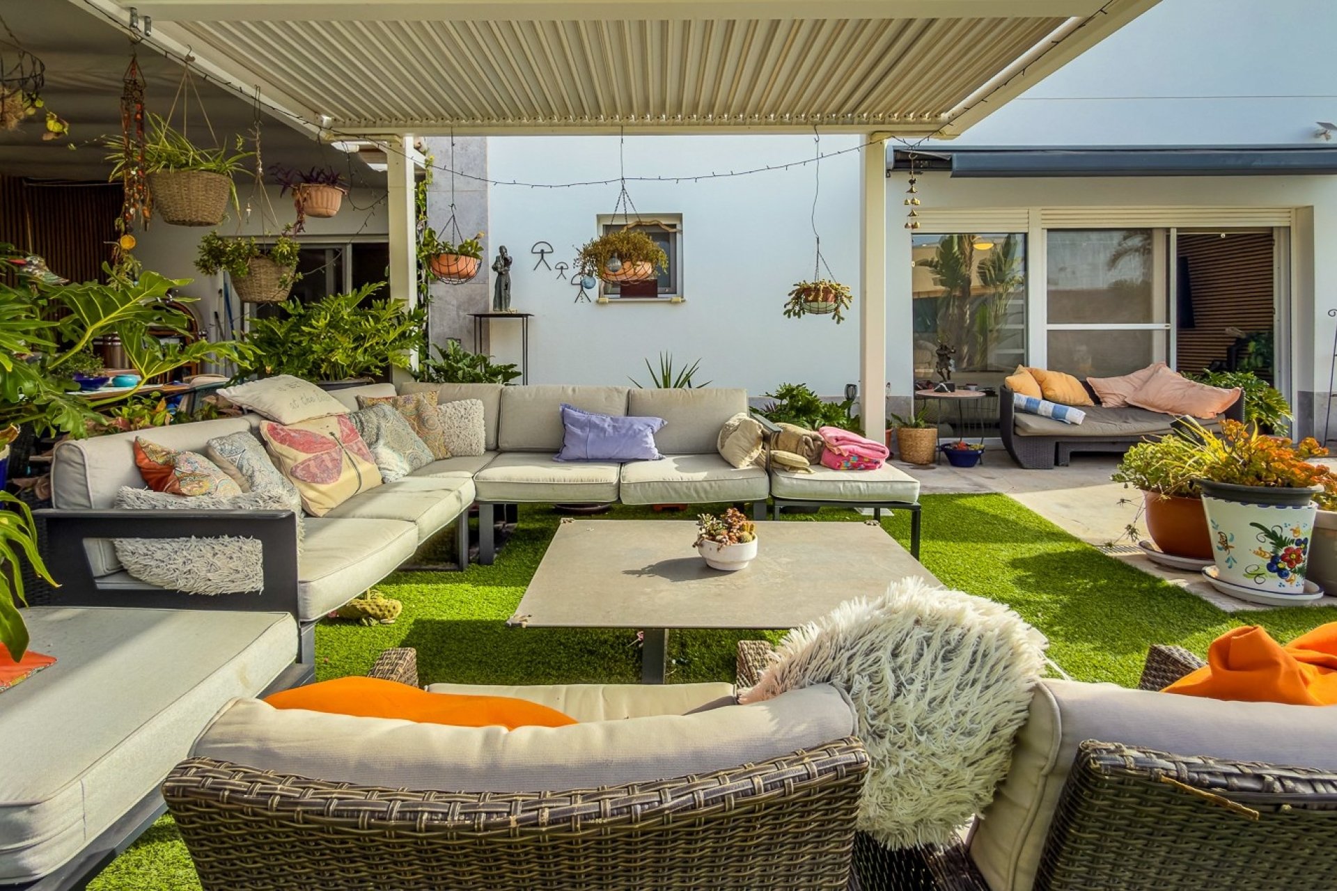Resale - Villa -
Torrevieja - Costa Blanca