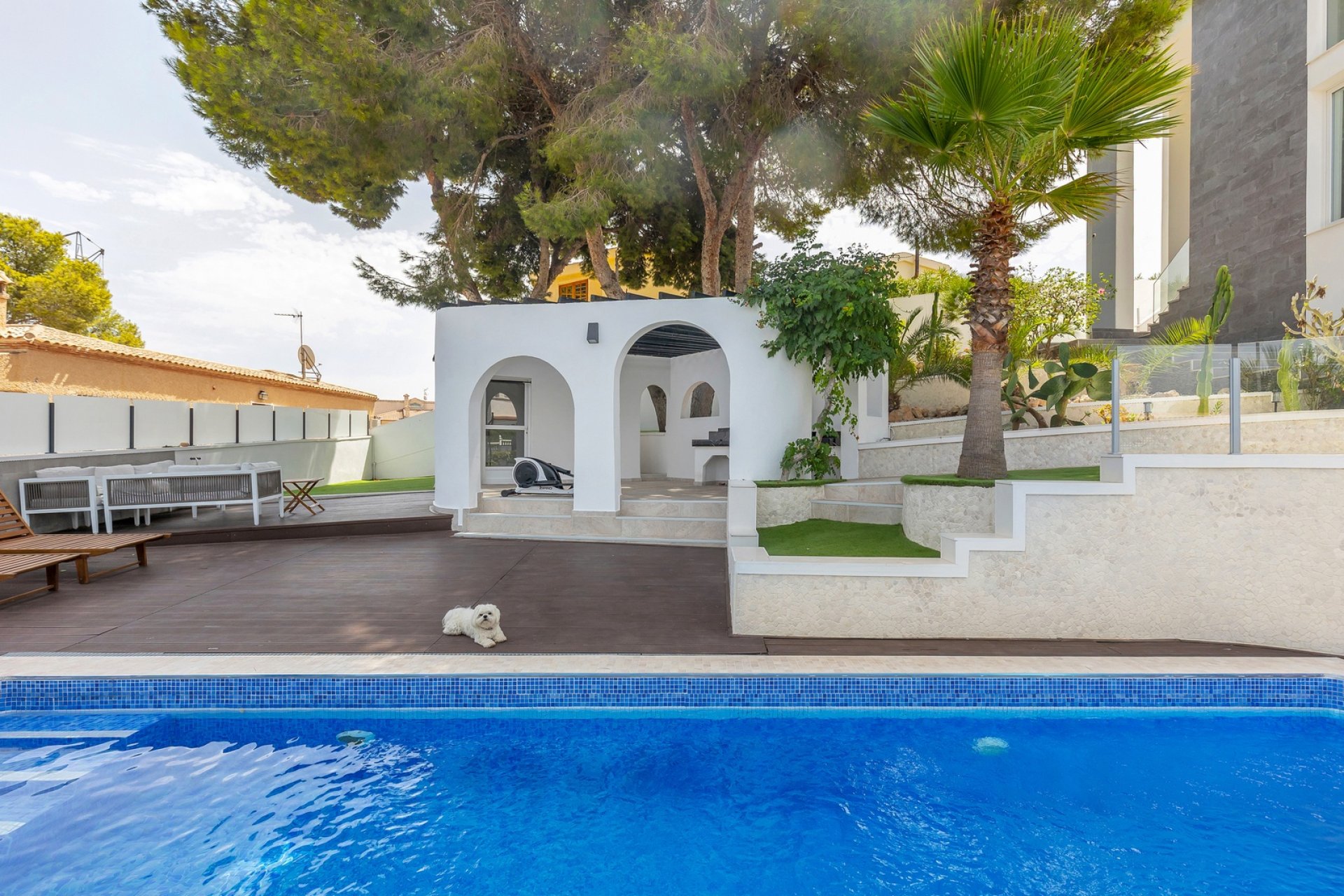 Resale - Villa -
Torrevieja - Costa Blanca