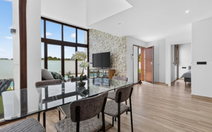 Resale - Villa -
Torrevieja - Costa Blanca