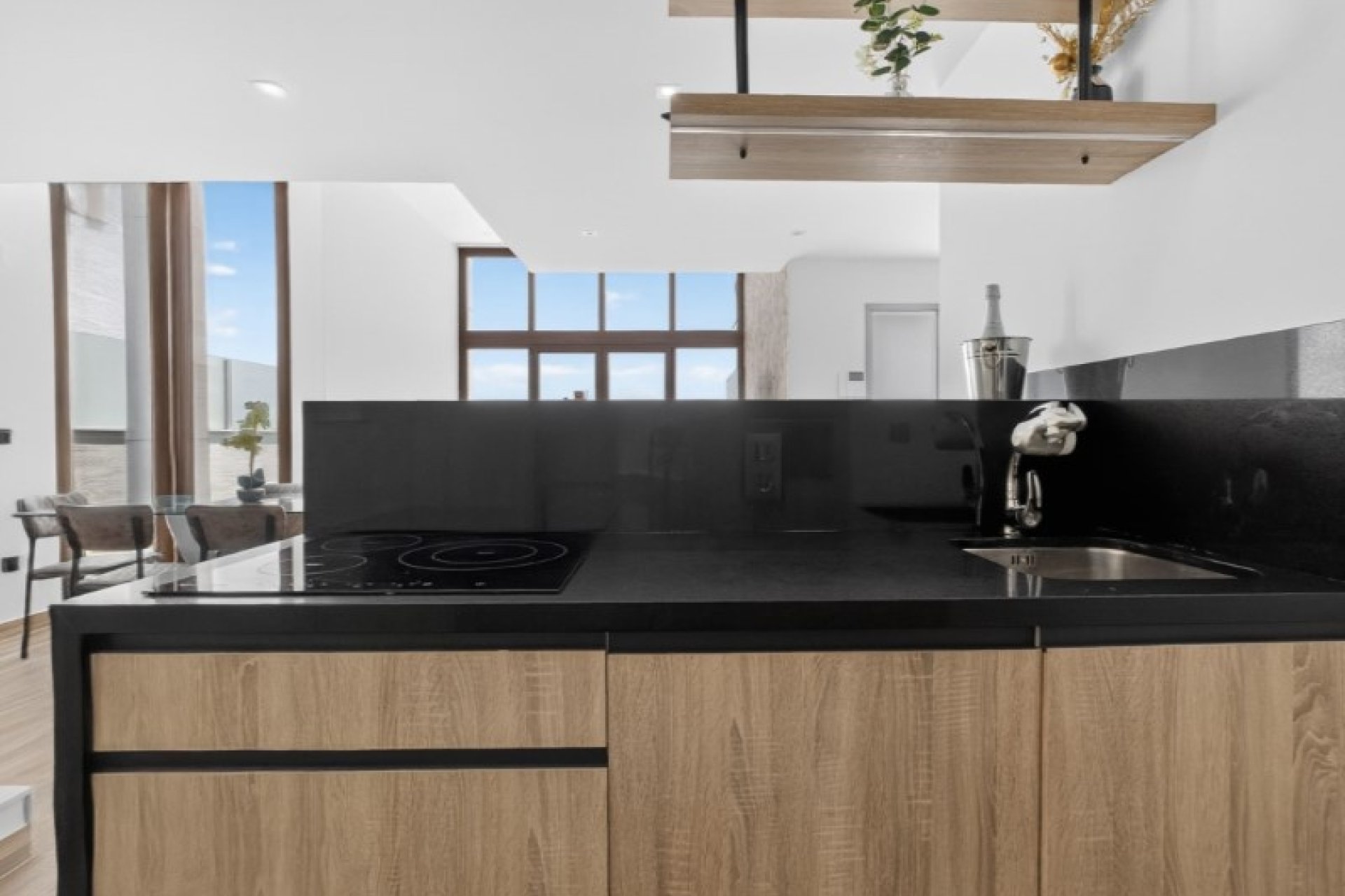 Resale - Villa -
Torrevieja - Costa Blanca