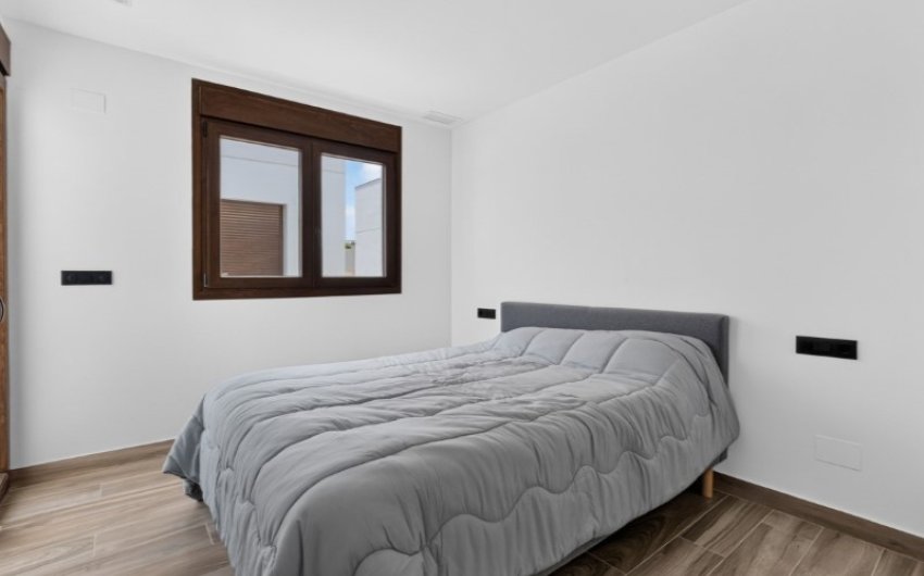 Resale - Villa -
Torrevieja - Costa Blanca