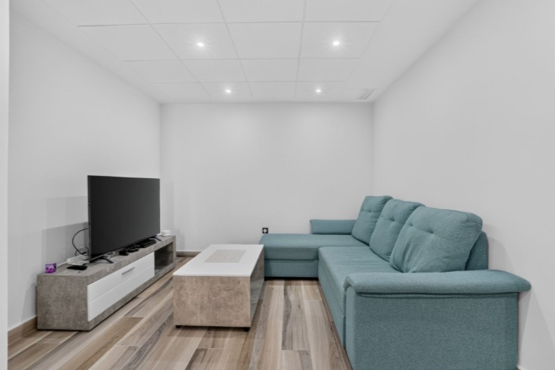 Resale - Villa -
Torrevieja - Costa Blanca