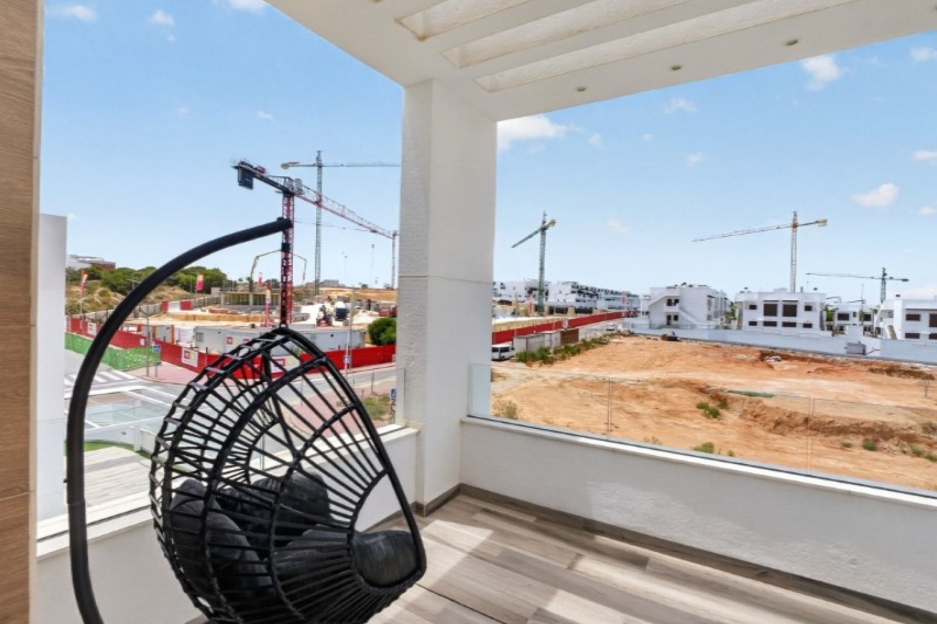 Resale - Villa -
Torrevieja - Costa Blanca