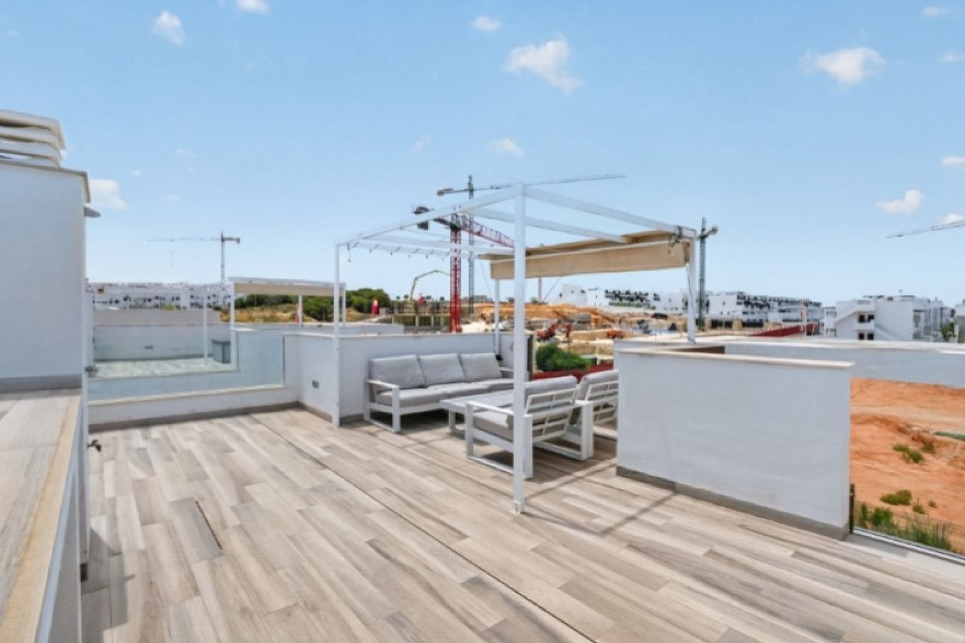 Resale - Villa -
Torrevieja - Costa Blanca