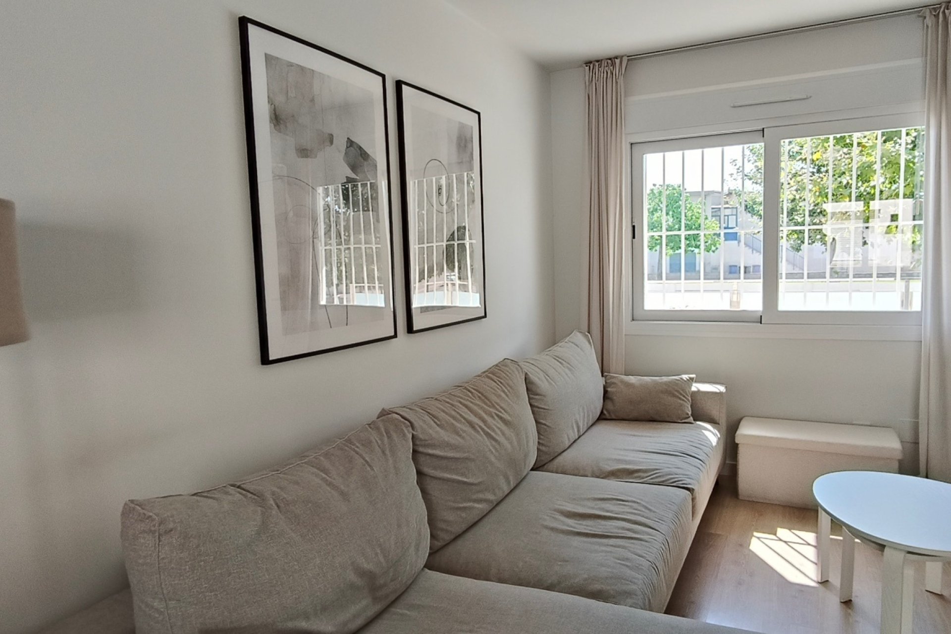 Resale - Villa -
Torrevieja - Costa Blanca