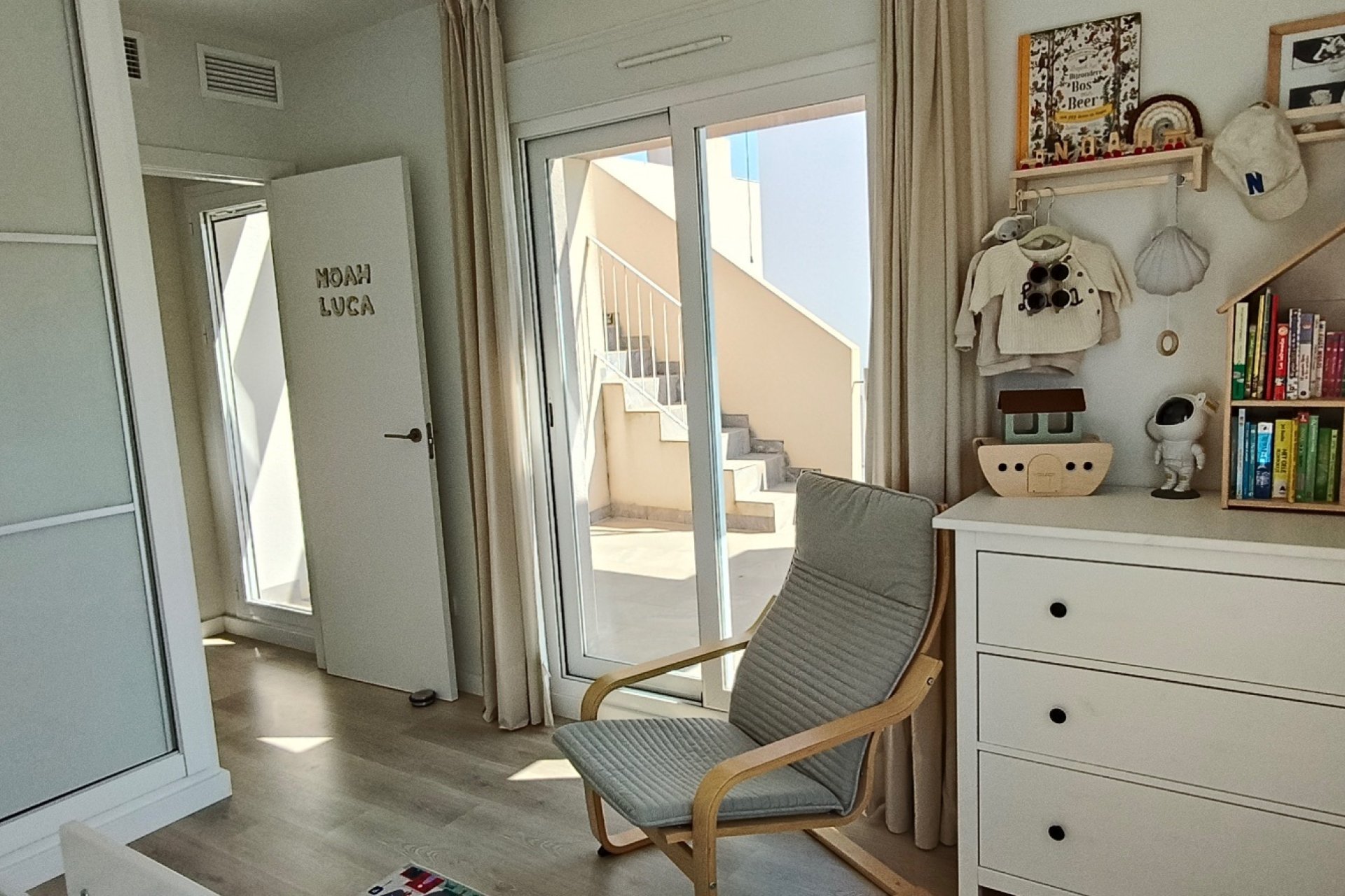 Resale - Villa -
Torrevieja - Costa Blanca