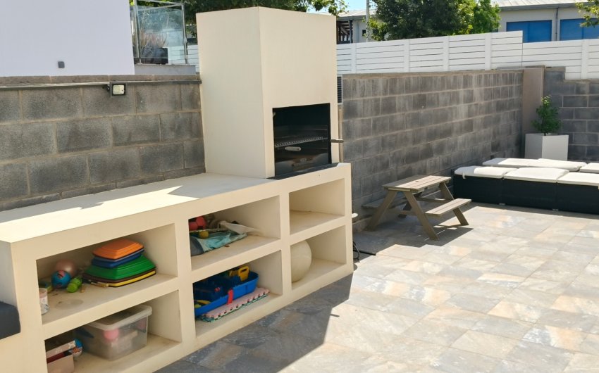 Resale - Villa -
Torrevieja - Costa Blanca