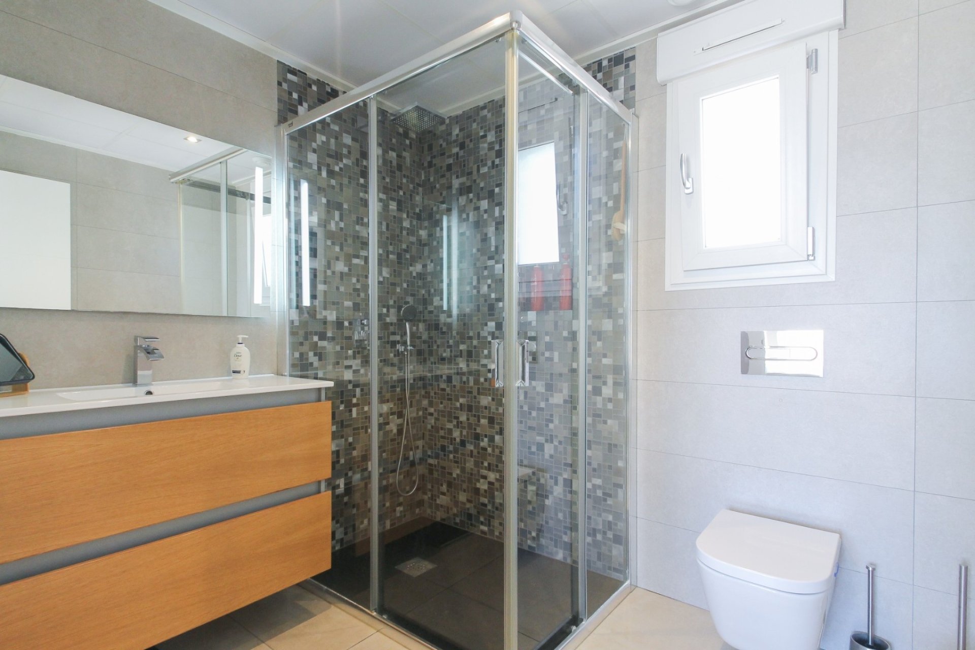 Resale - Villa -
Torrevieja - Costa Blanca